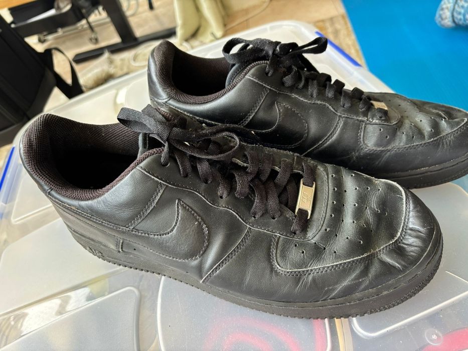 Nike Air Force 1 – All Black (2007) – Tamanho 45