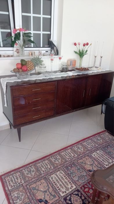 Moveis antigos lacados (em muito bom estado)