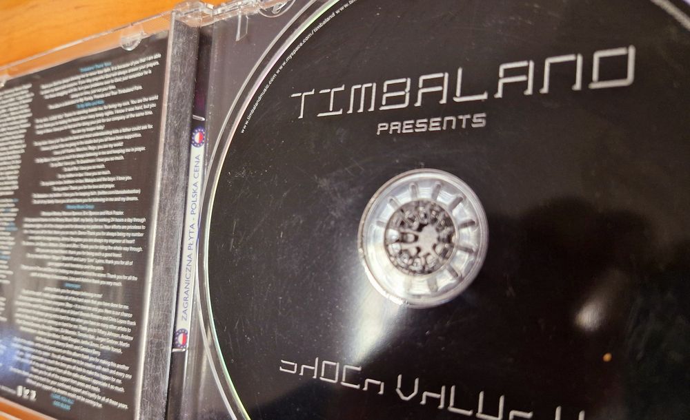 Timbarland Shock Value II CD 2009