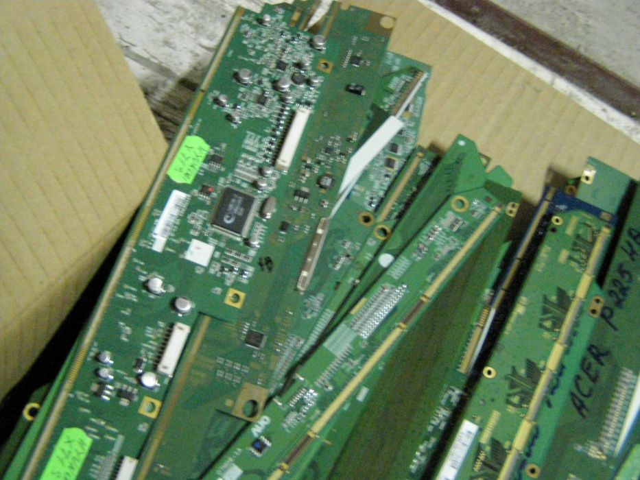 Платы с матриц мониторов