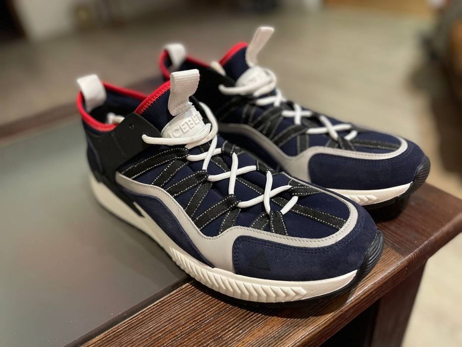 Кроссовки ICEBERG