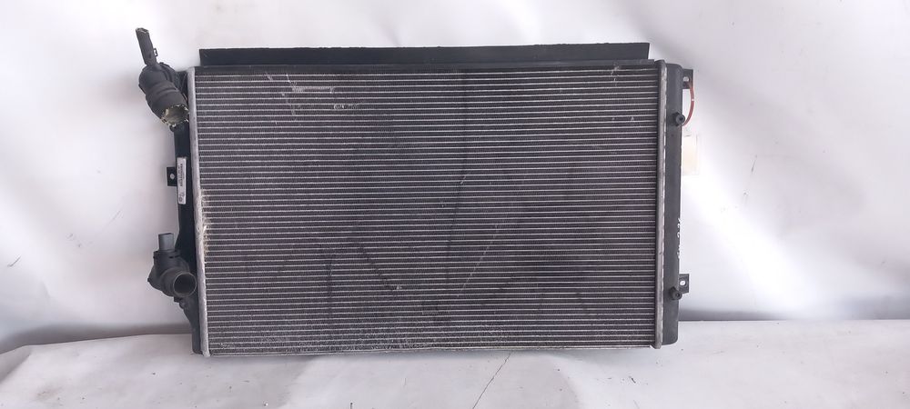 Radiador de água VOLKSWAGEN Golf V Variant (1K5)