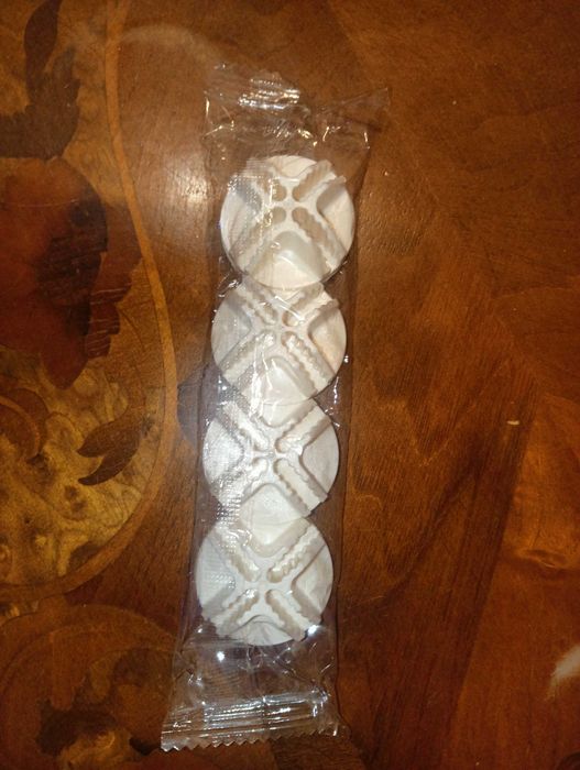 Łączniki do szafki