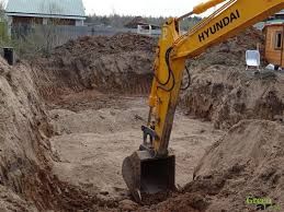 Фундамент. Заливка бетона. Ремонт фундамента. Строительство. Заливка.