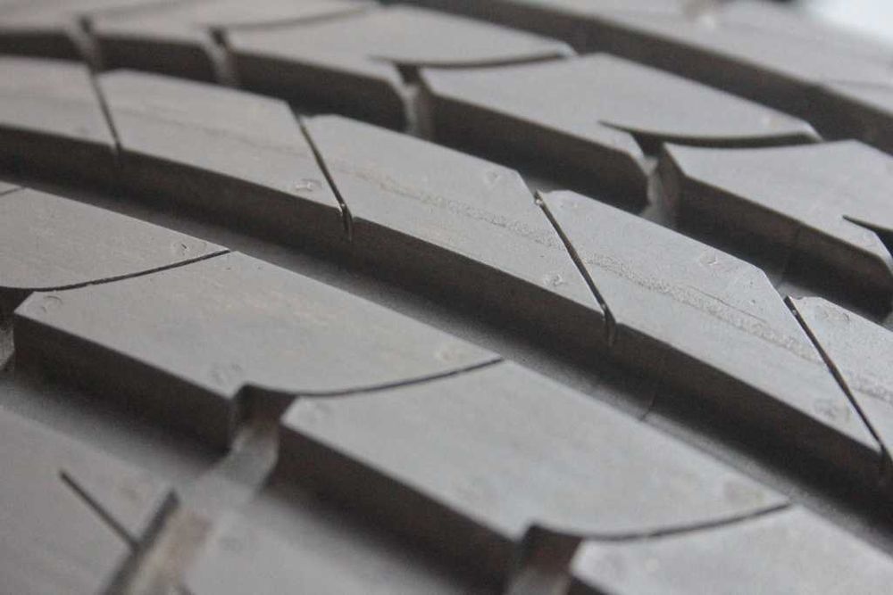 225/55/16 Goodyear EfficientGrip 225/55 R16 jak nowa