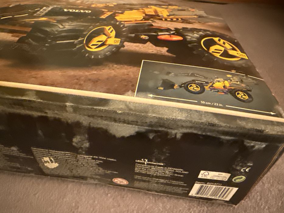 Lego 42081  Technic - Volvo ładowarka kołowa ZEUX nowa