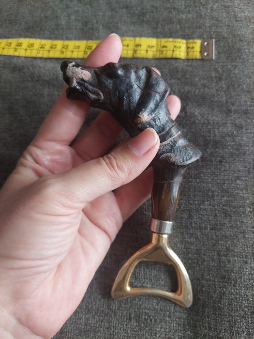 Abre-cápsulas vintage cão