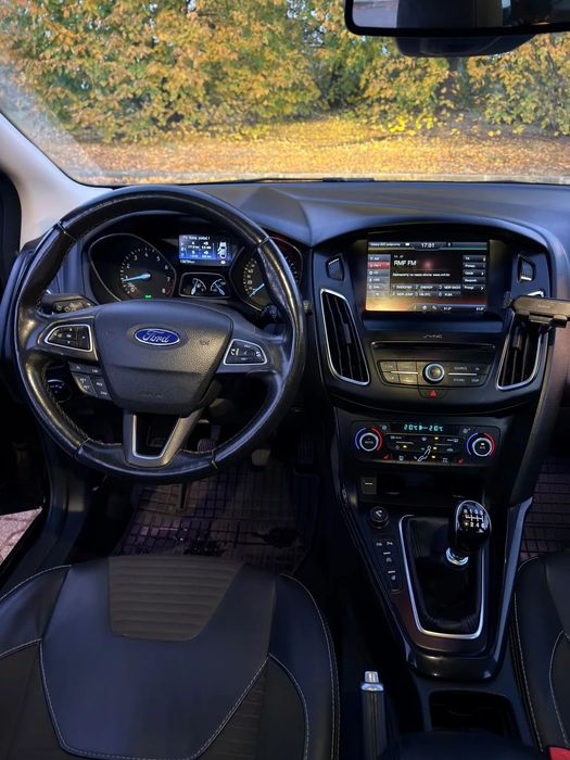 Ford Focus Sprzedam bardzo zadbanego Forda focusa