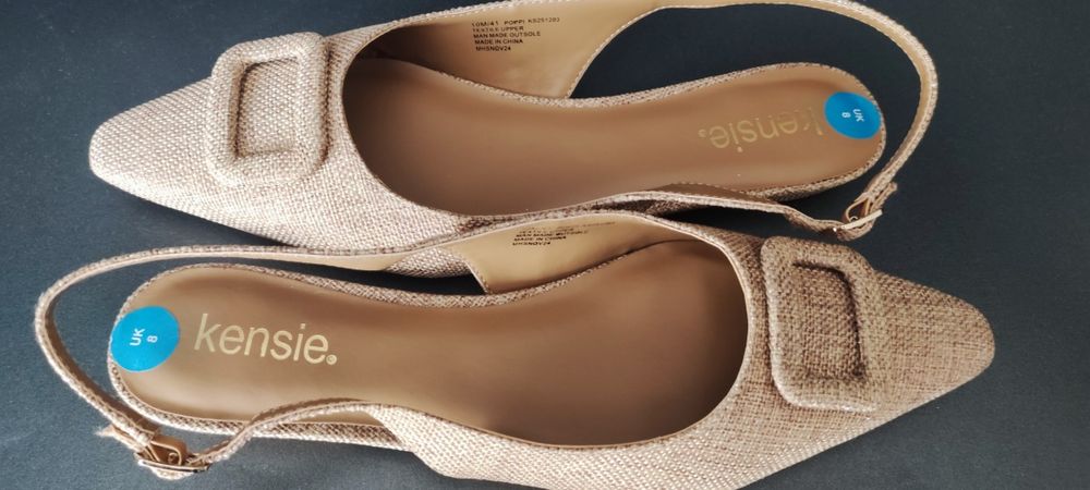 Босоніжки жіночі