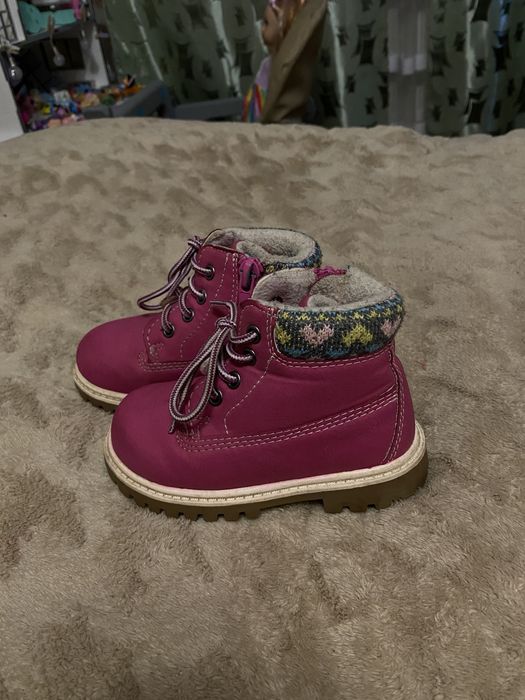 Ботінки дитячі для дівчинки