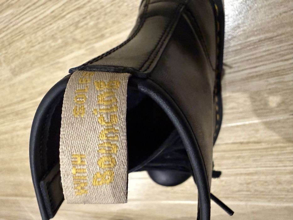 Dr. Martens VEGAN 1460