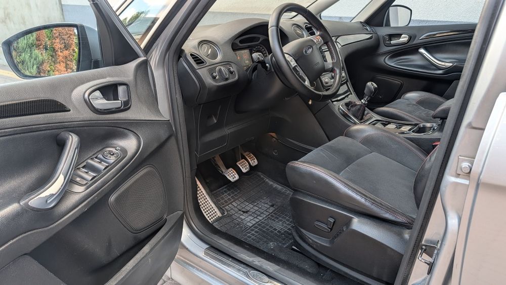 Ford S-MAX 2,2 TDCI ST ,,Convers + navi,,