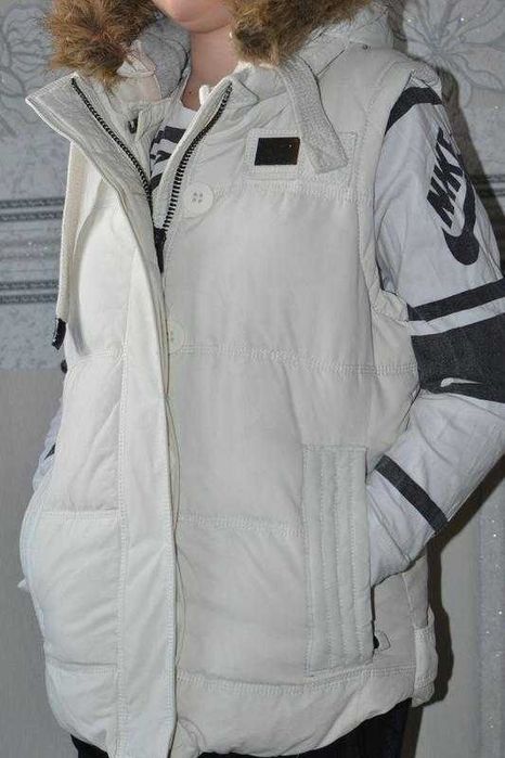 Фирменная жилетка пуховик (зимняя) superdry sportwear оригинал