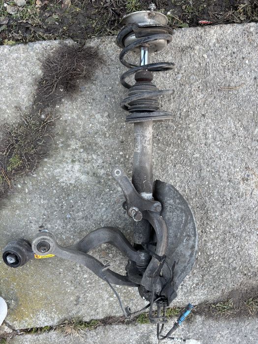 Zawieszenie zwrotnica prawy przód lewy przód komplet