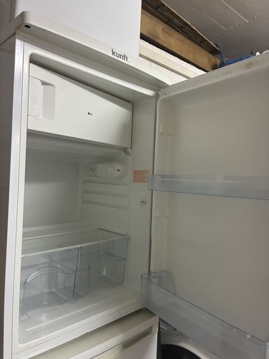 Frigorifico Pequeno KUNFT Usado