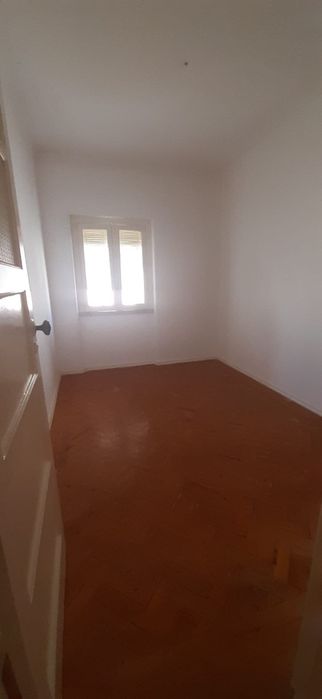 T2 em Moscavide para arrendamento - junto ao mercado municipal