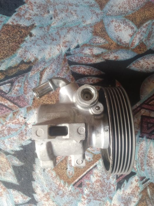 Продам компресор гідропідсилювача Partner 2000р. 1.9D.