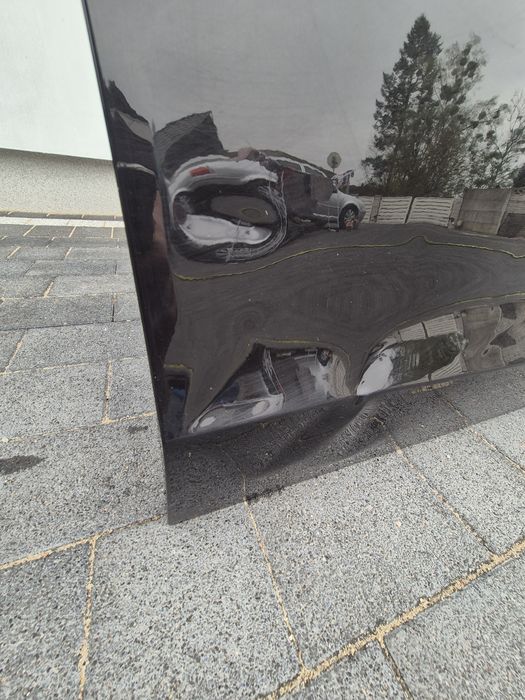 Drzwi prawe szyba listwa audi A8