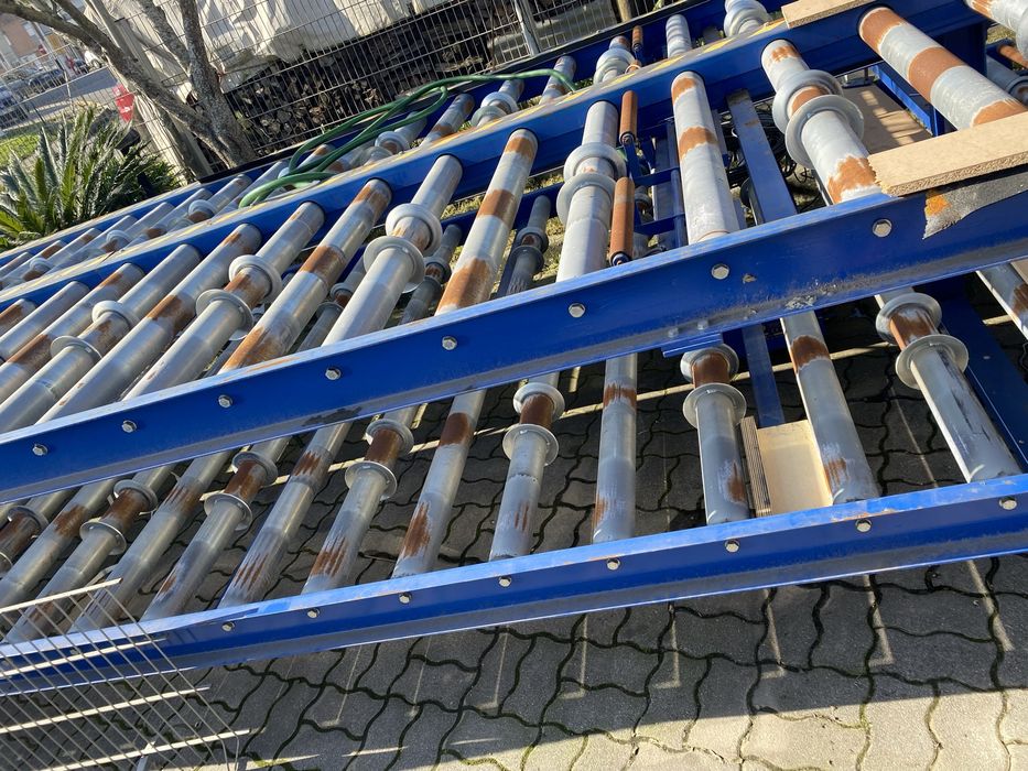 Tapete de rolos motorizados