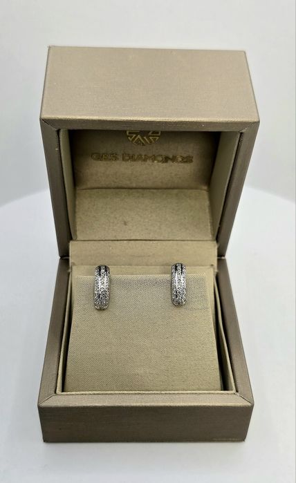 Сережки з діамантами