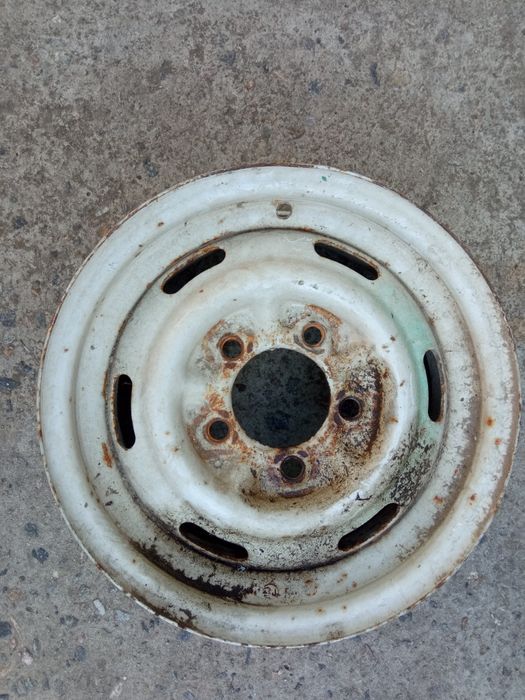 Диски колісні 13 москвич