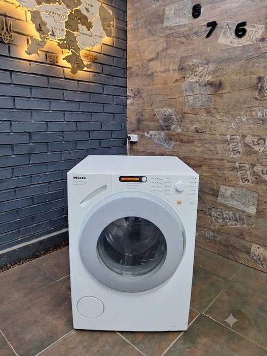 продаю премиальная стиральная машина Miele W4164 стиралка немецкая
