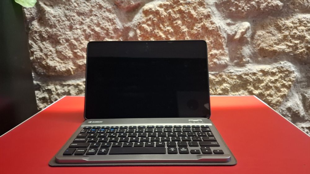 SAMSUNG Tab A9+ seminovo