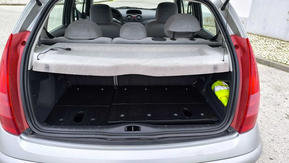 Citroen C3 1.1 em bom estado geral