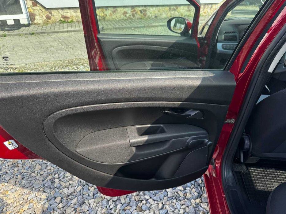Автомобіль FIAT GRANDE PUNTO 1.4 Бензин