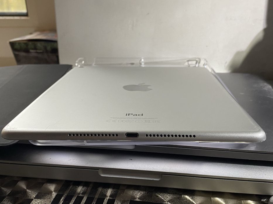 IPad Air 2 128gb , акб 86