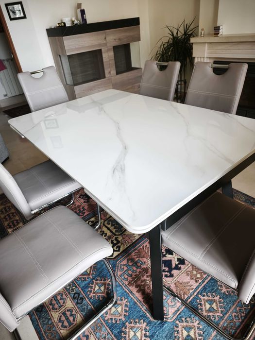 Mesa de jantar extensível retangular com 6 cadeiras