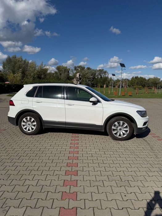 Volkswagen Tiguan Stan idealny, bezwypadkowy, serwisowany w ASO