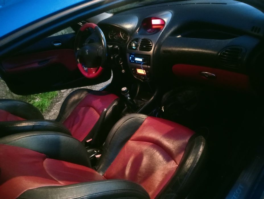 Peugeot 206 CC impecável