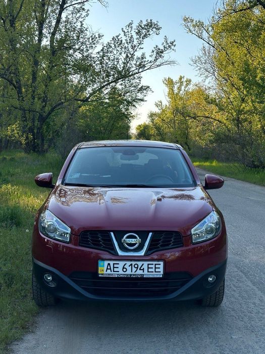 Продам NISSAN QASHQAI