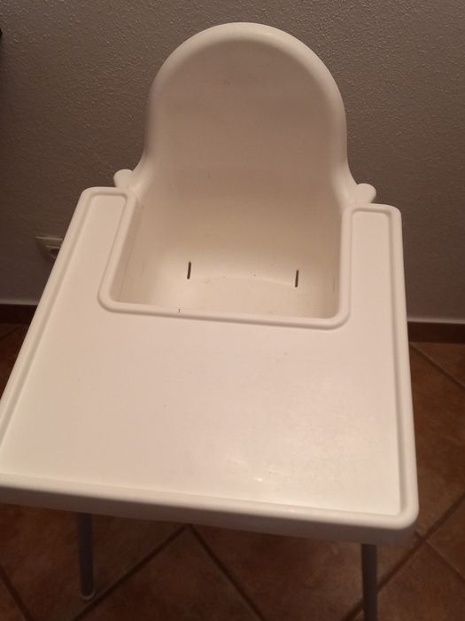 Cadeira de alimentação criança IKEA