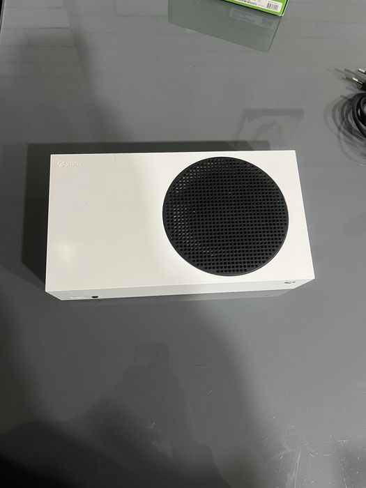 Xbox Series S 512GB + 2 оригінальні геймпади