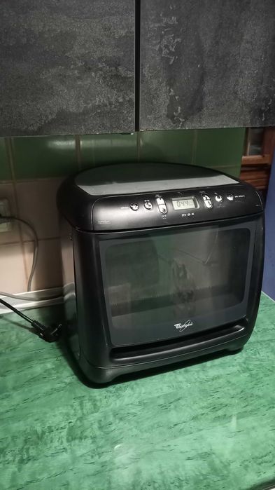 Мікрохвильова піч Whirlpool max crisp m28 +ГРИЛЬ
