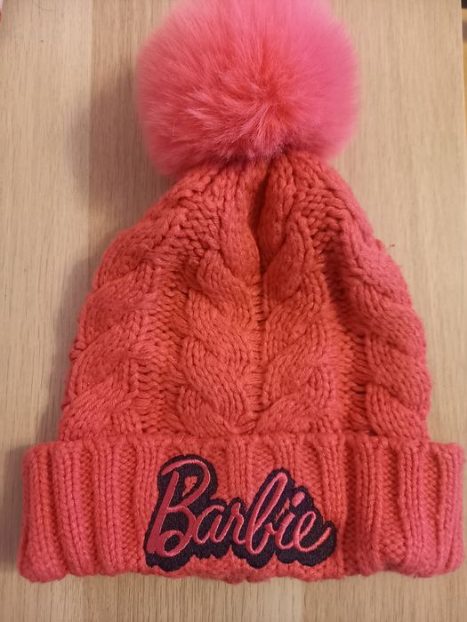 różowa czapka z pomponem Barbie dla dziewczynki na 6-9 lat