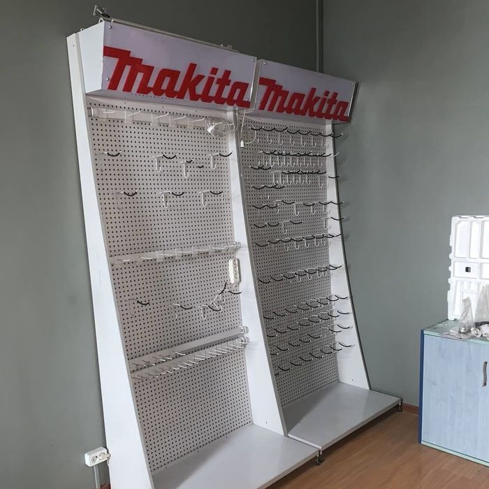 Стелаж перфорированный, торговый сталаж, стелаж перфорований Makita