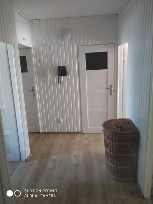 Wynajmę 3 pokojowe mieszkanie, I piętro, ul. Oboźna 27