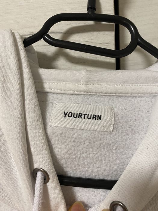 Basic biała bluza white casual hoodie yourturn aesthetic pinterest