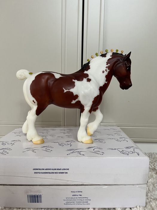 Breyer Traditional model figurka koń konia Seamus