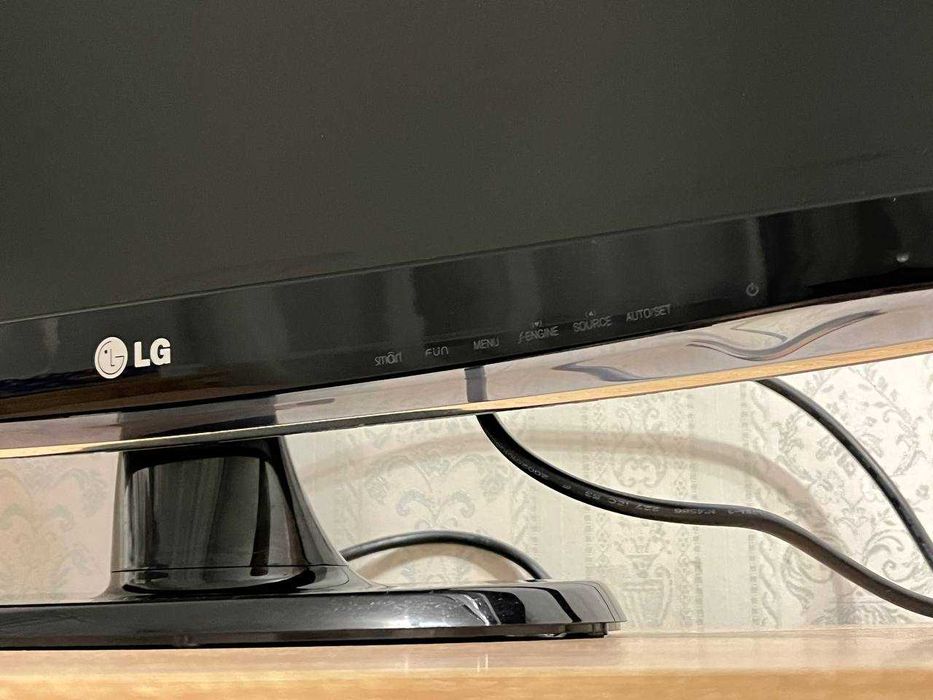 Монітор Lg Flatron W2253TQ-PF