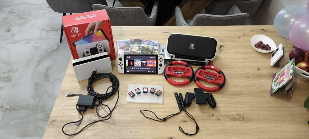 Nintendo Switch OLED + Duży Zestaw Gier!