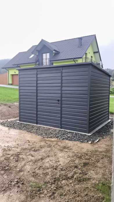 Domek ogrodowy. Garaż blaszany. Schowek na działkę.