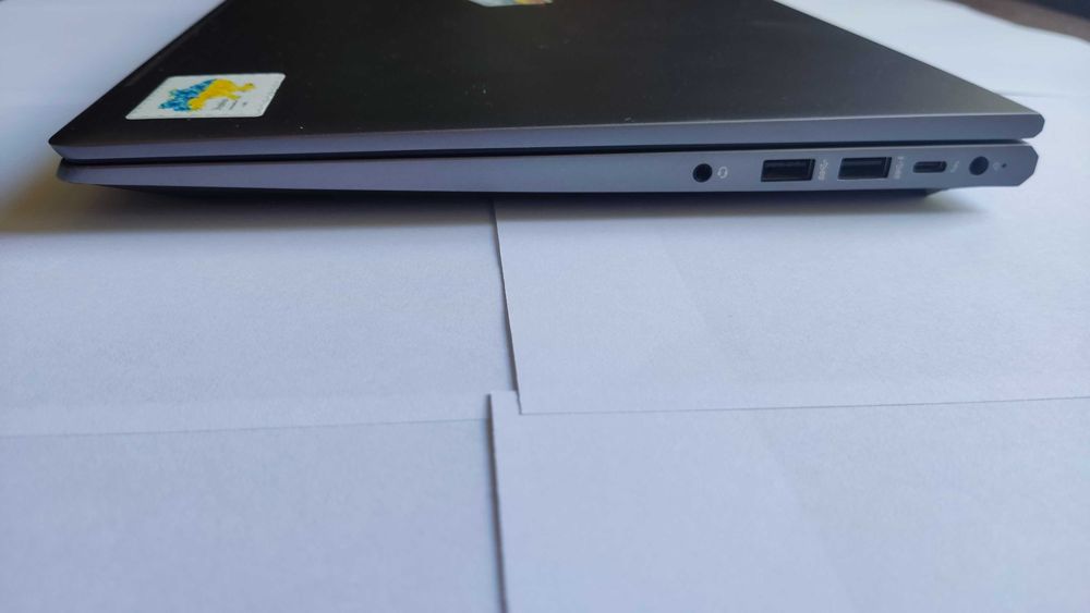 Ноутбук HP ZBook Power G7 (10J95AV_V7) i7-10750H / RAM32/ SSD512