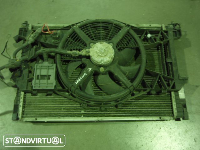 Radiador + motoventilador - Laguna II 1.9 dci ( 2004 )