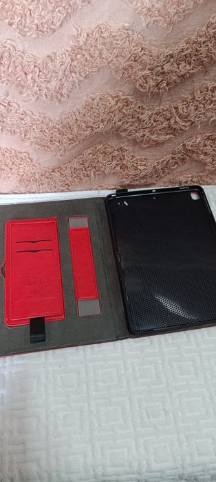 Etui na tablet firmy Vibe