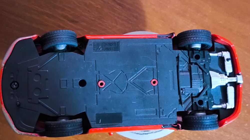 Машинка Porsche Cayman S 1/24 Hongwell