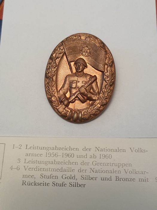 Za zasługi dla Straży Granicznej NRD